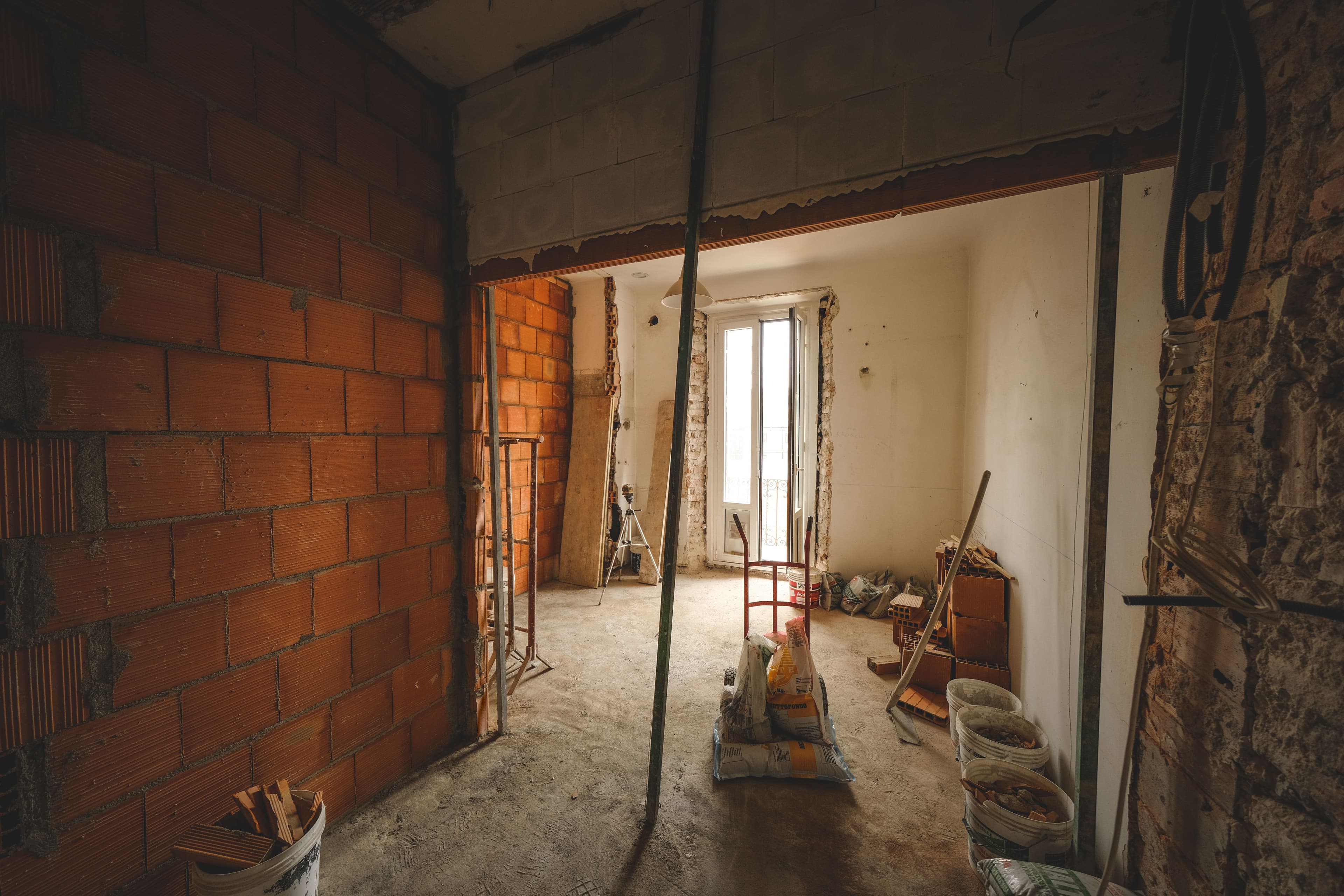 Trabalhos de construção do Grupo JL